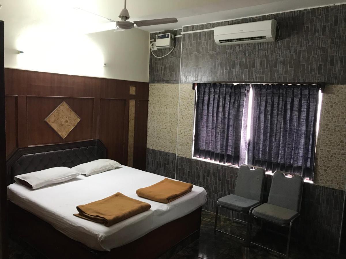 Hotel Golden Sand Velankanni Exterior photo
